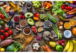 Sinergija živil: kako pravilne kombinacije izboljšajo absorpcijo hranil